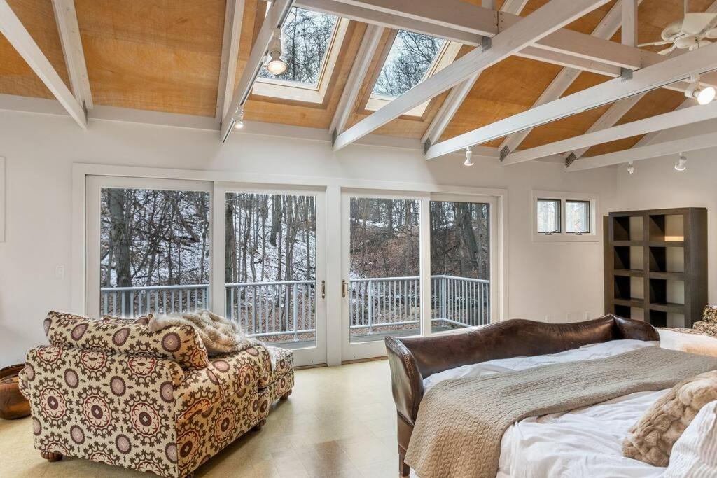 The Sanctuary At Deer Dune , Saugatuck Exterior photo
